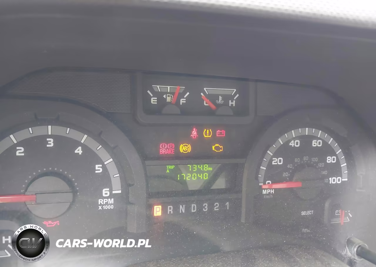 2016 Ford E-350 Cutaway VIN:1FDWE3FL4GDC26717 - 5