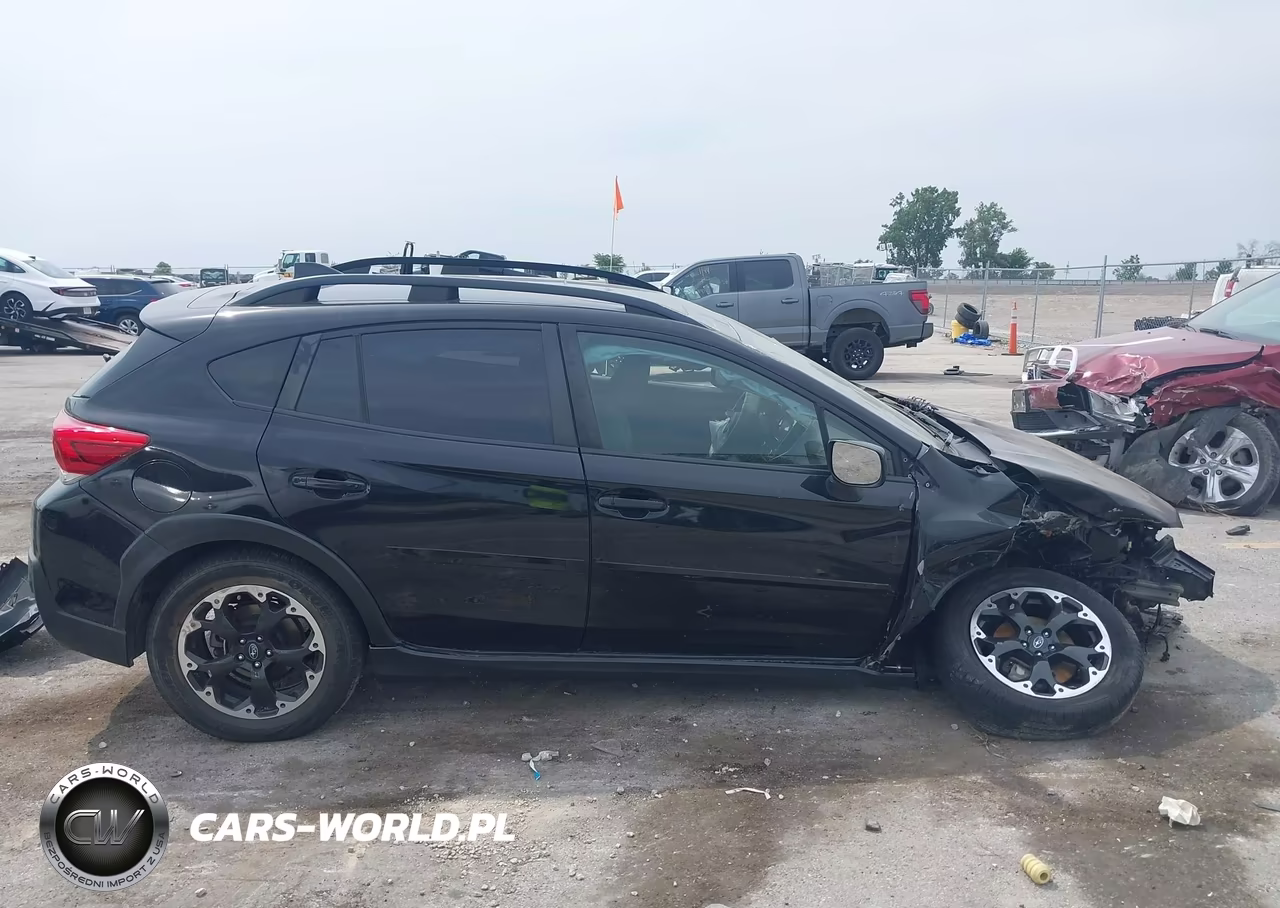 2022 Subaru Crosstrek Premium VIN:JF2GTAEC4N8216216 - 13