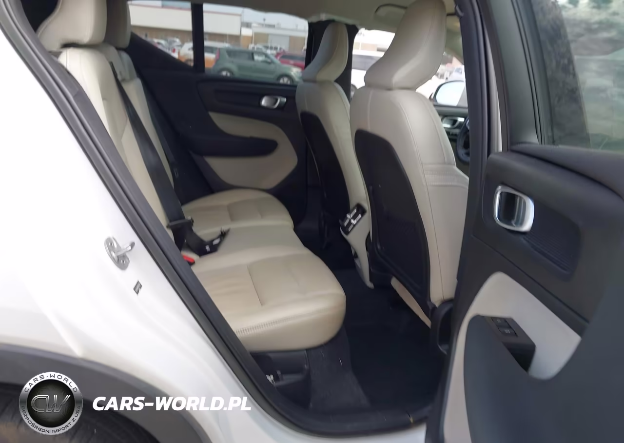 2022 Volvo Xc40 T4 Momentum VIN:YV4AC2HKXN2770230 - 8