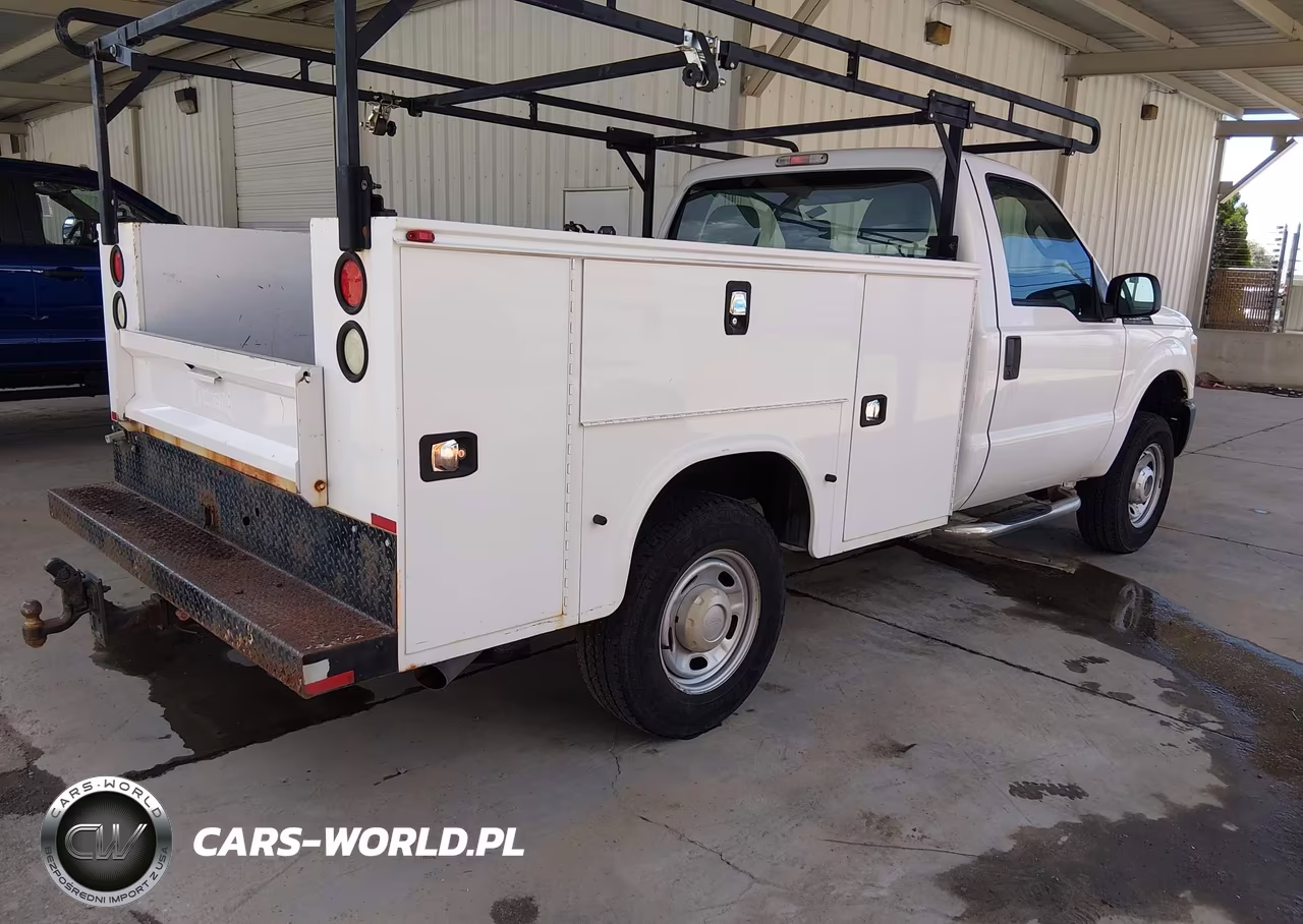 2015 Ford F-250 Xl VIN:1FDBF2B6XFEA77941 - 4