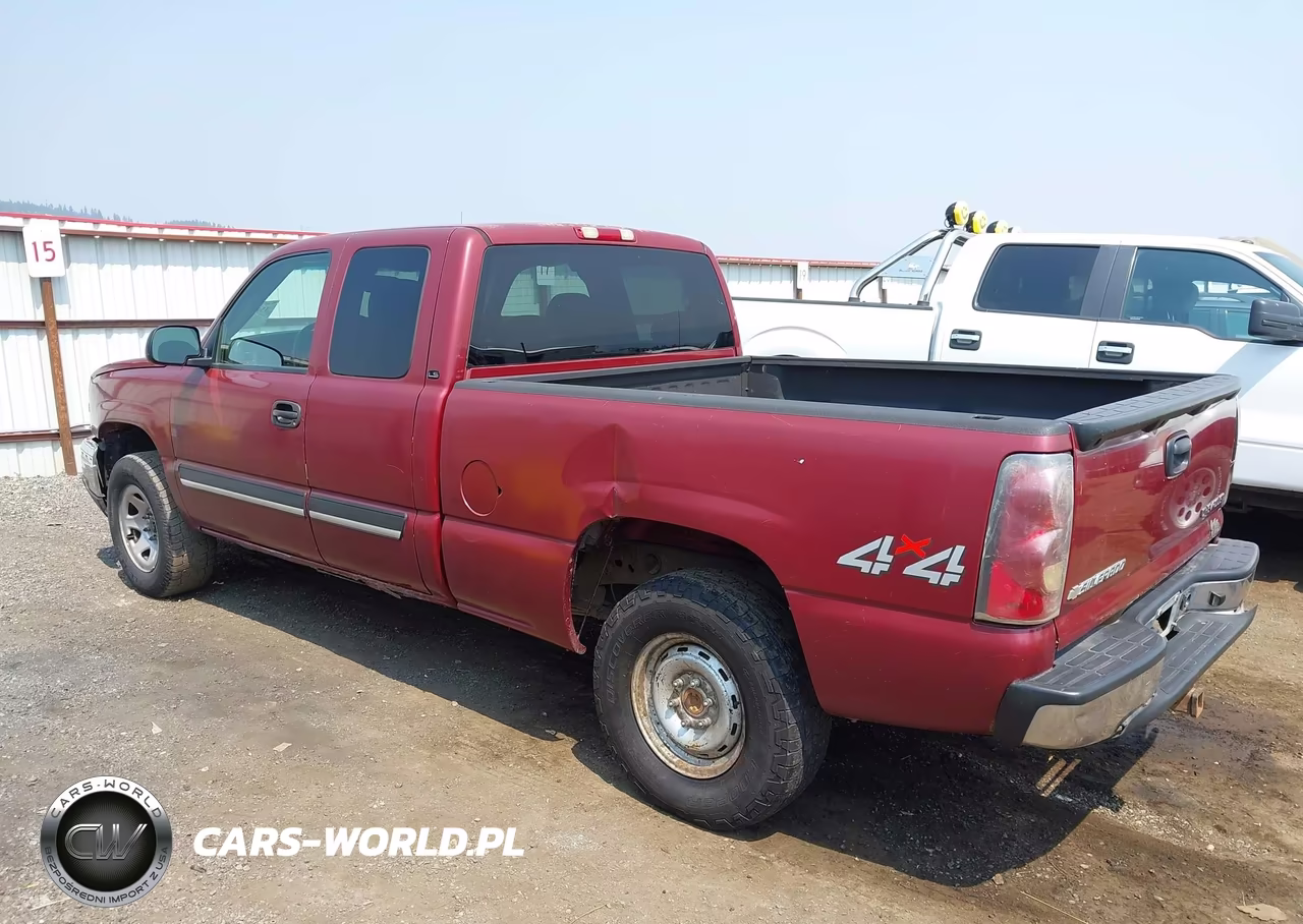 2005 Chevrolet Silverado 1500 Ls VIN:1GCEK19B25E106826 - 3