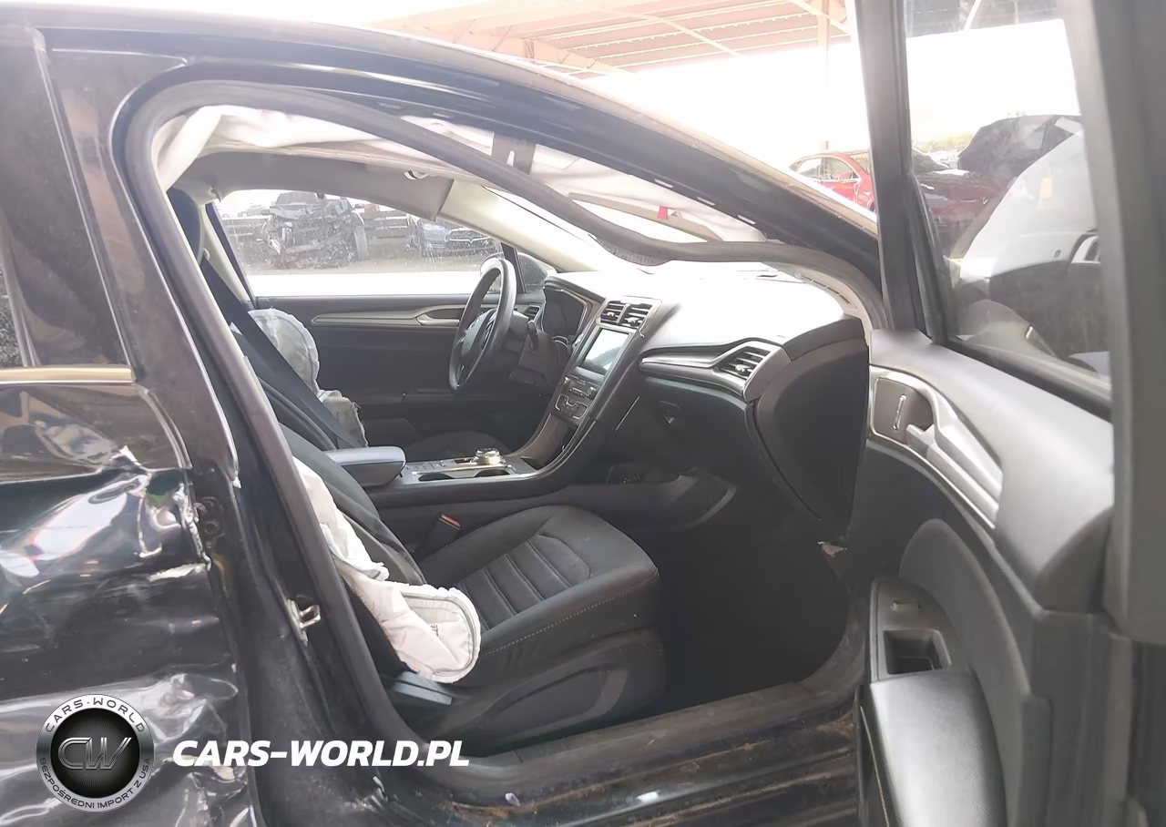 2020 Ford Fusion Se VIN:3FA6P0HDXLR252491 - 5