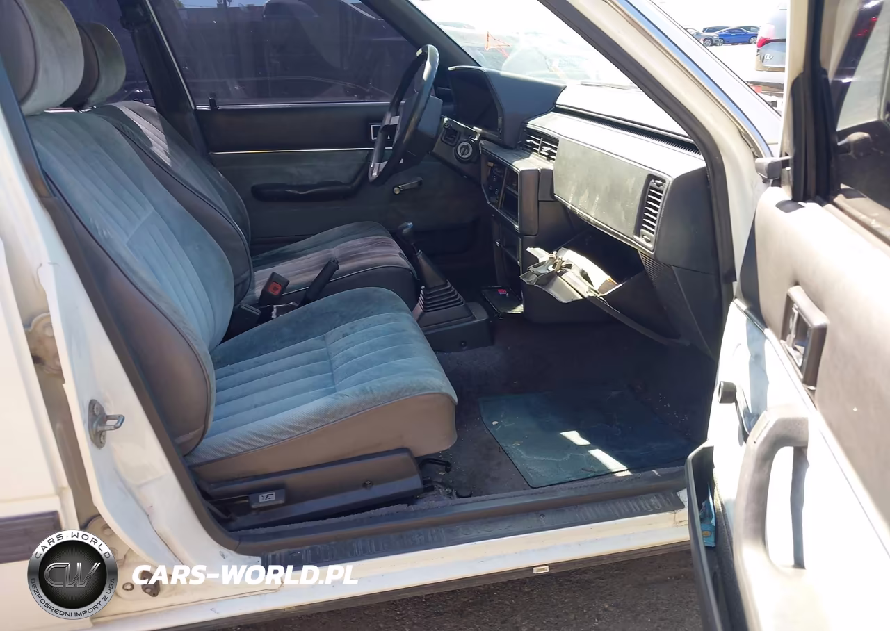 1985 Toyota Camry Dlx VIN:JT2SV12E5F0255592 - 5