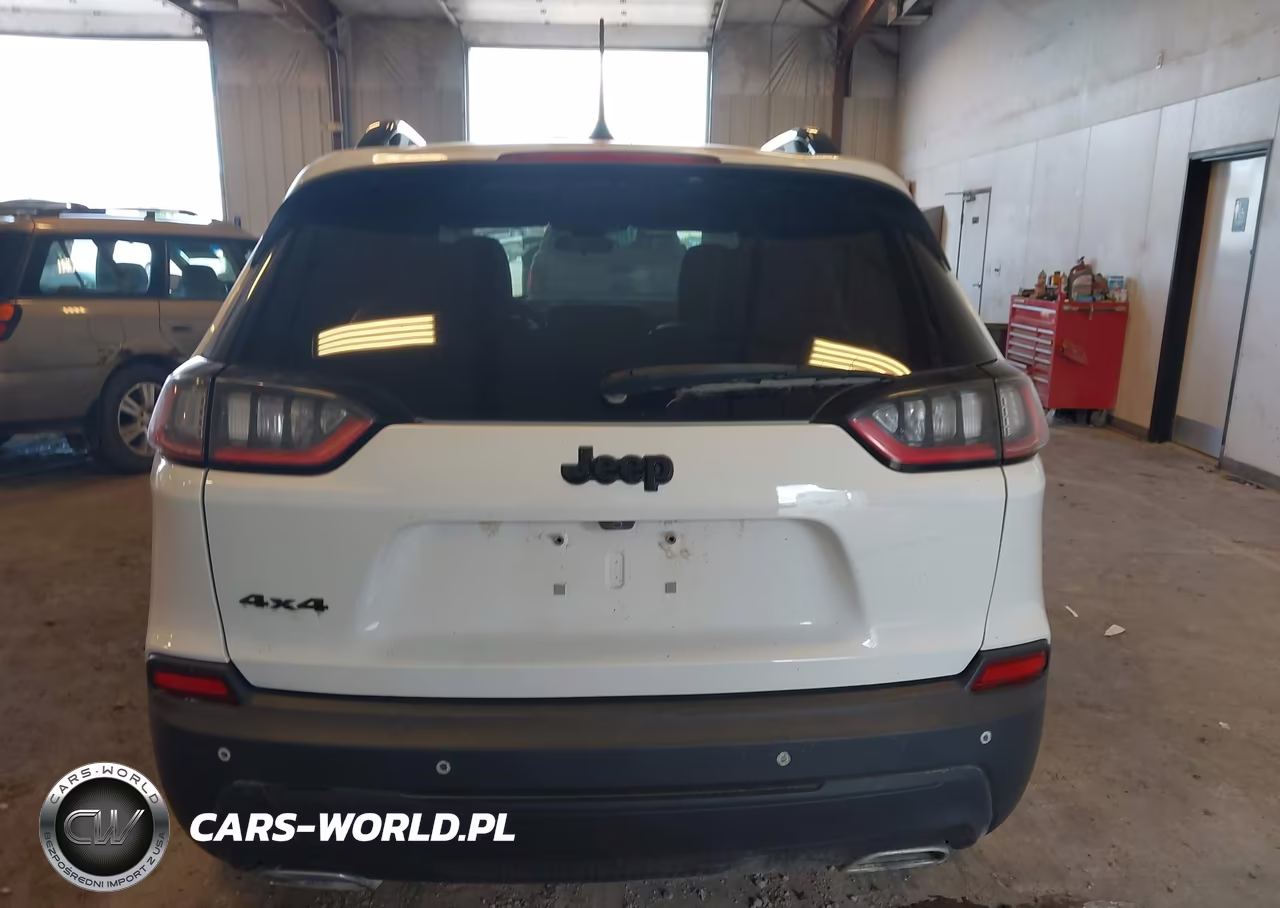 2020 Jeep Cherokee Altitude 4X4 VIN:1C4PJMLN4LD553984 - 16