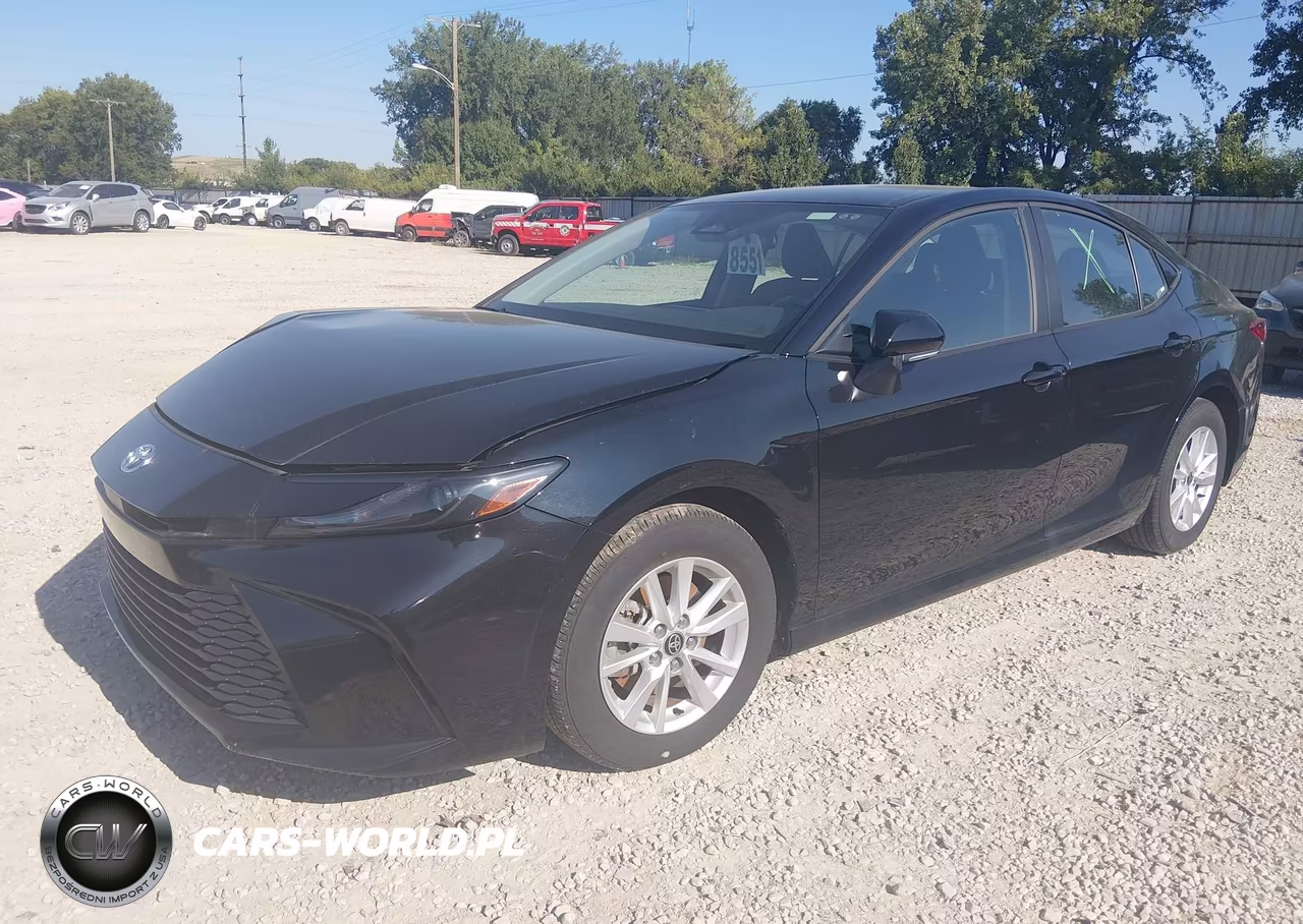 2025 Toyota Camry Le VIN:4T1DAACK0SU598213 - 2