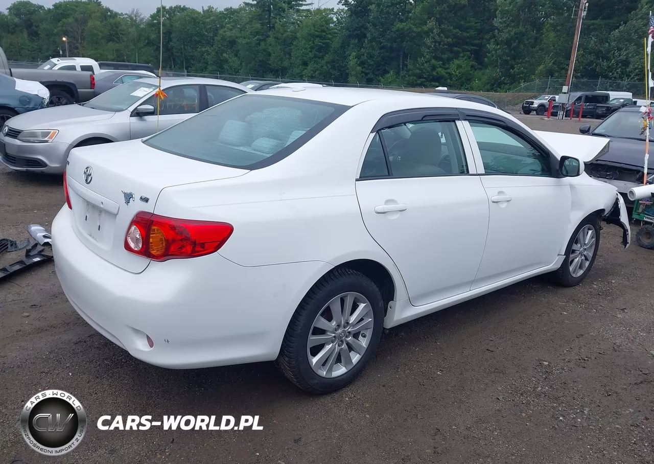 2010 Toyota Corolla Le VIN:2T1BU4EE2AC196328 - 4