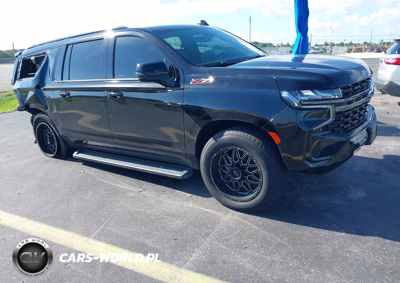 2021 Chevrolet Suburban 4Wd Z71 – zdjęcie 1 z 15
