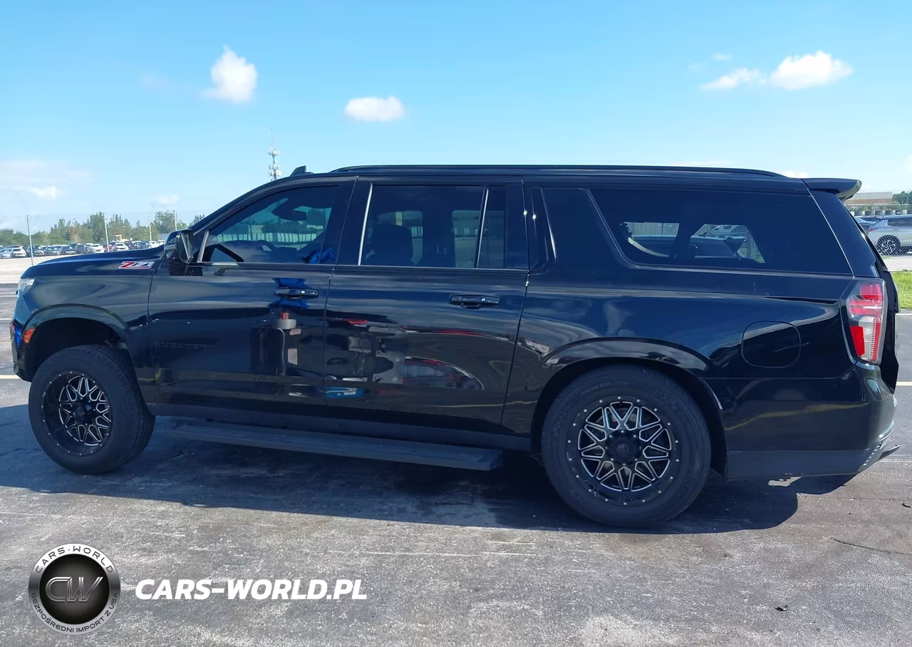 2021 Chevrolet Suburban 4Wd Z71 VIN:1GNSKDKD7MR341611 - 13