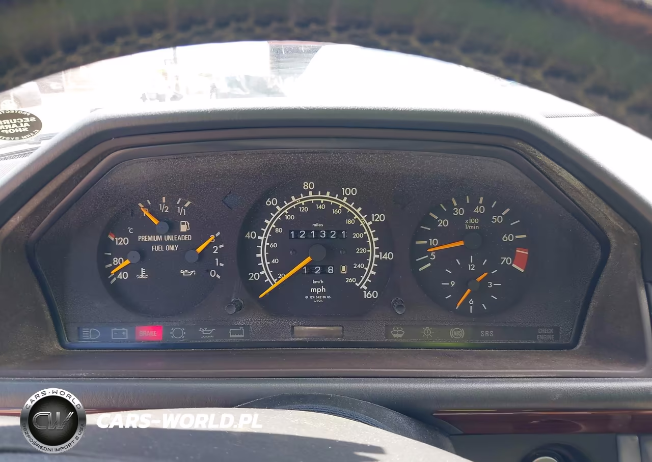 1995 Mercedes-Benz E 320 Base-320 Special VIN:WDBEA32E2SC262924 - 7