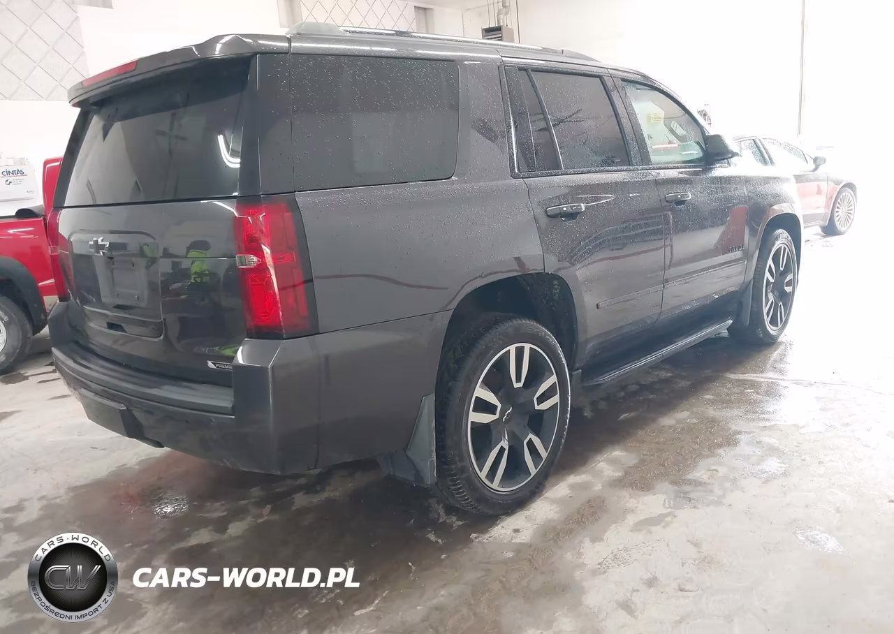 2018 Chevrolet Tahoe Premier VIN:1GNSKCKJ4JR381723 - 4