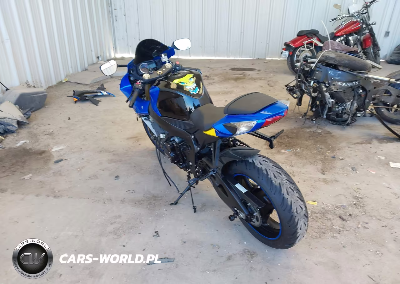 2016 Suzuki Gsx-R600 VIN:JS1GN7FA8G2100008 - 3