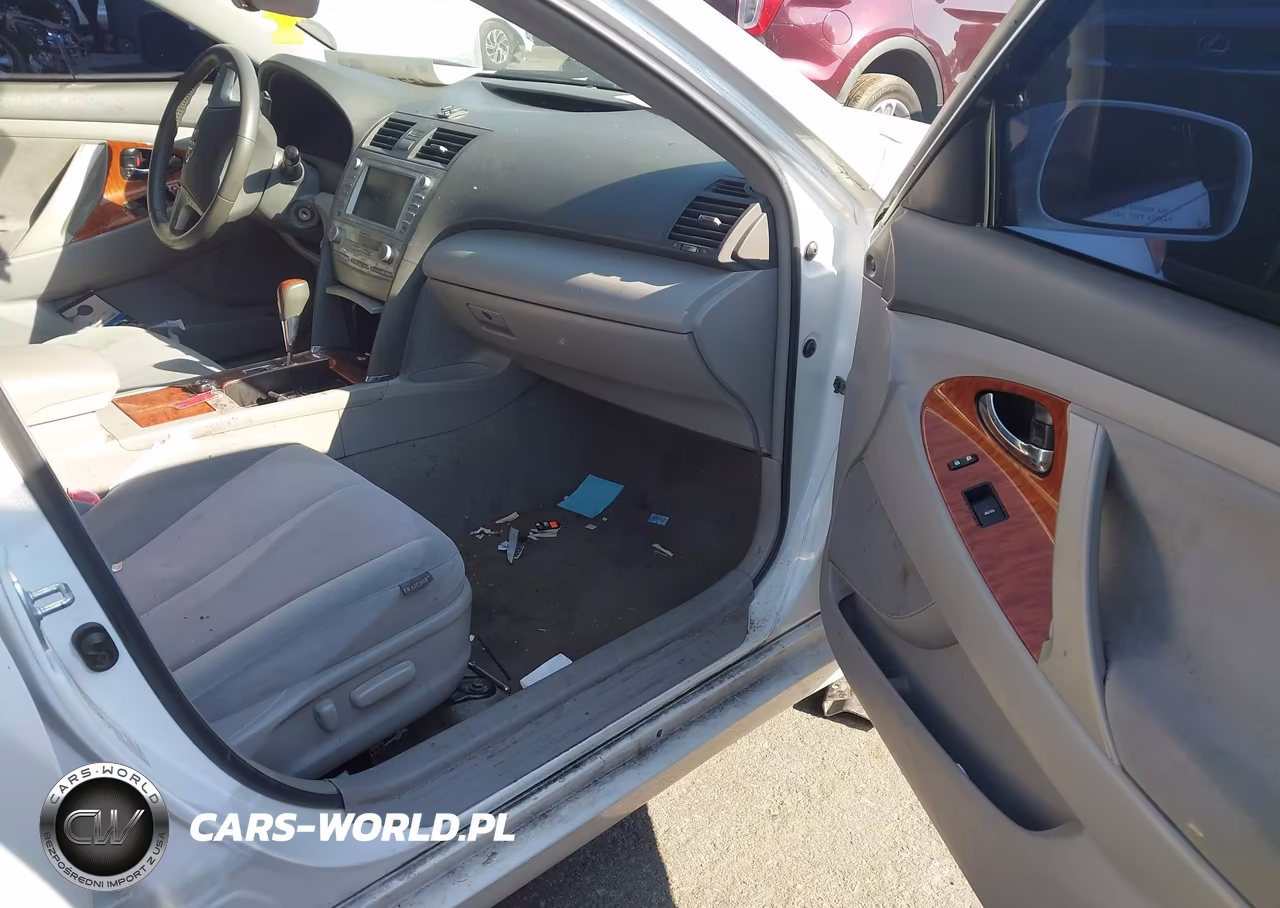 2011 Toyota Camry Xle VIN:4T1BF3EK2BU627535 - 5