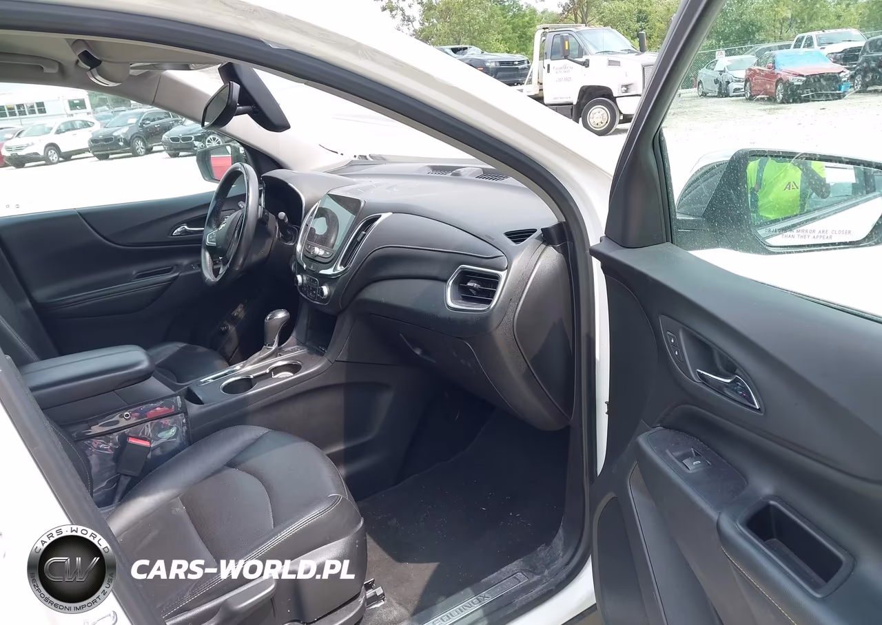 2019 Chevrolet Equinox Premier VIN:2GNAXYEX3K6231223 - 5
