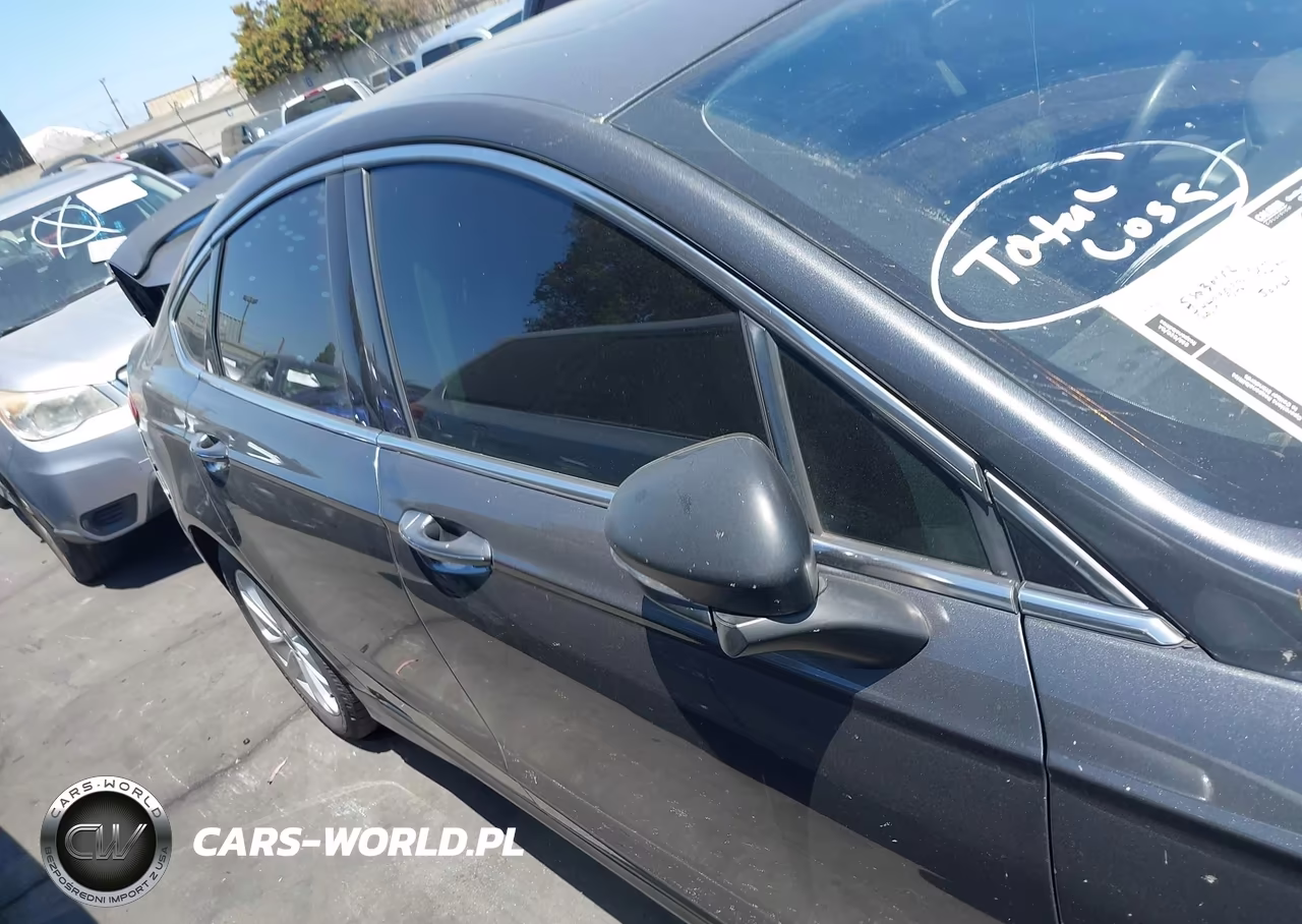 2019 Ford Fusion Energi Titanium VIN:3FA6P0SU9KR284310 - 14