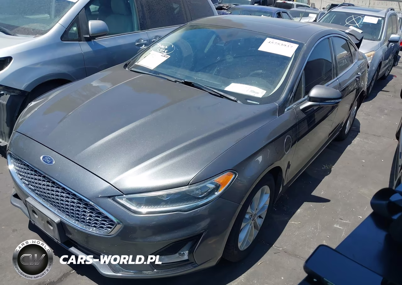 2019 Ford Fusion Energi Titanium VIN:3FA6P0SU9KR284310 - 2