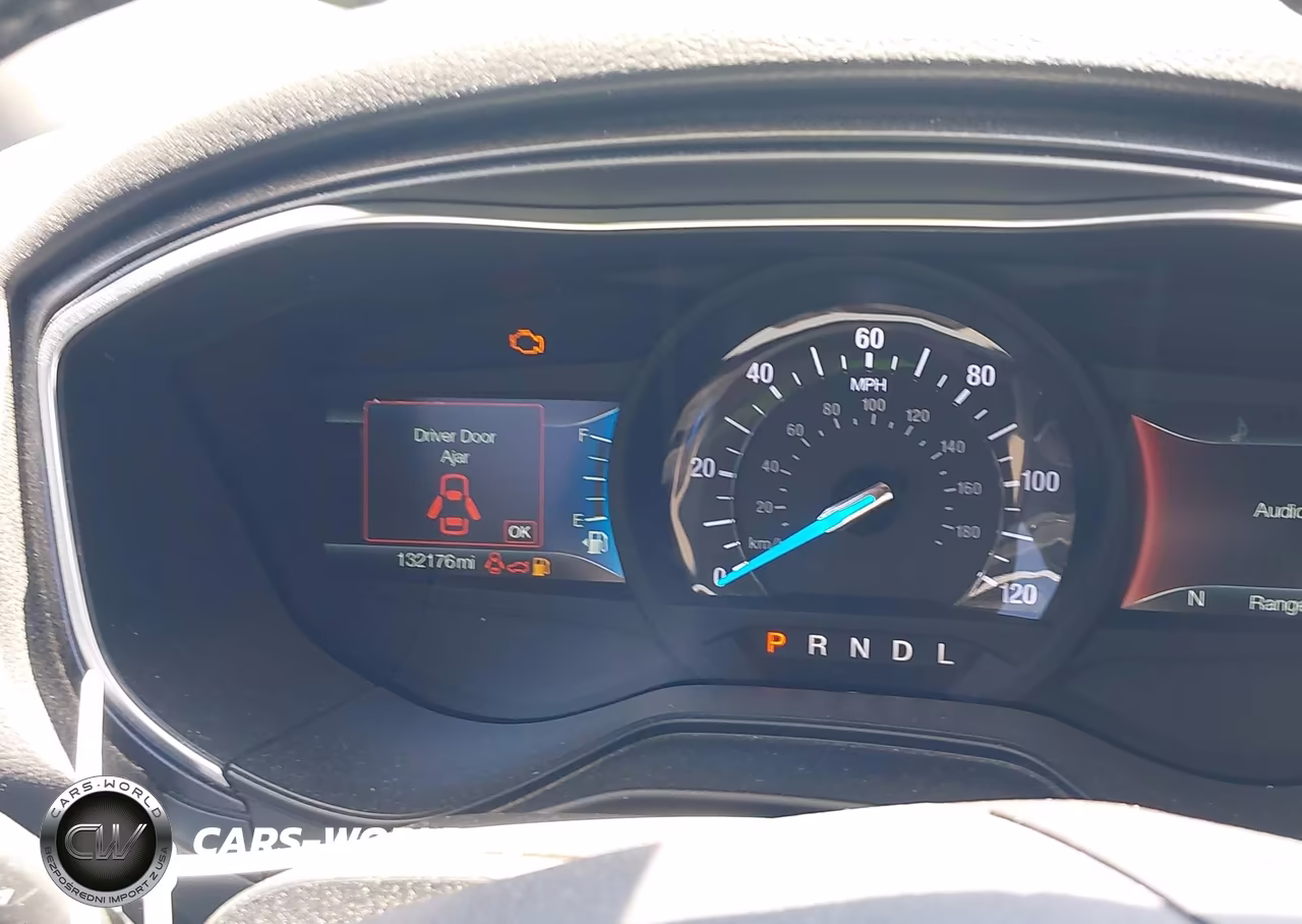 2019 Ford Fusion Energi Titanium VIN:3FA6P0SU9KR284310 - 7