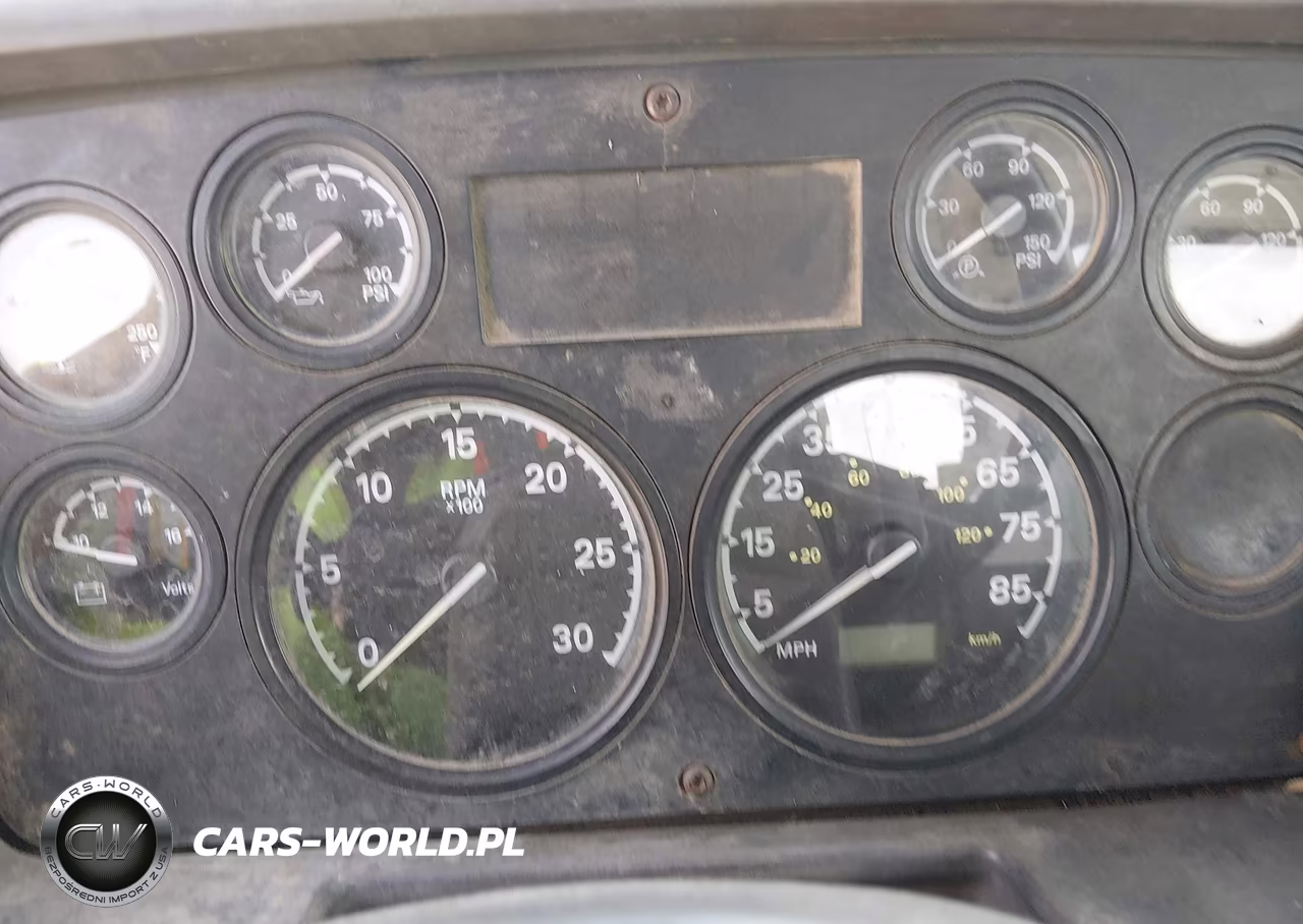 2005 Sterling Truck A 9500 VIN:2FWBA2CG75AN84659 - 6