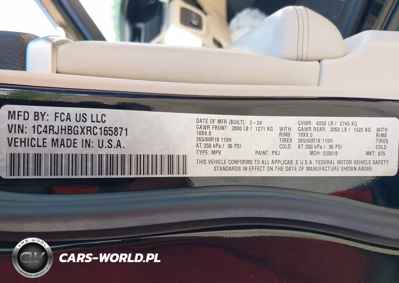 2024 Jeep Grand Cherokee Limited 4X4 VIN:1C4RJHBGXRC165871 - 9