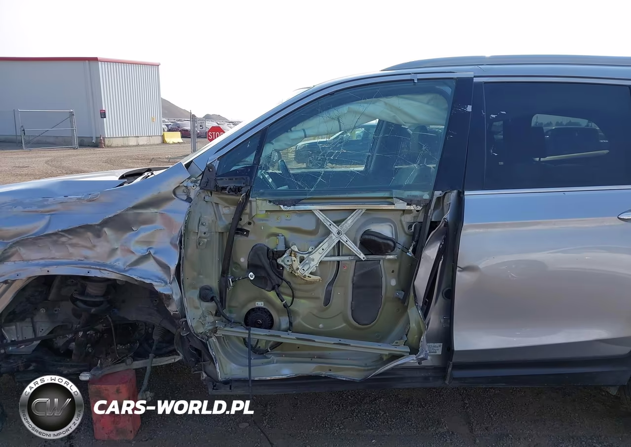 2017 Honda Pilot Touring VIN:5FNYF6H98HB003460 - 20