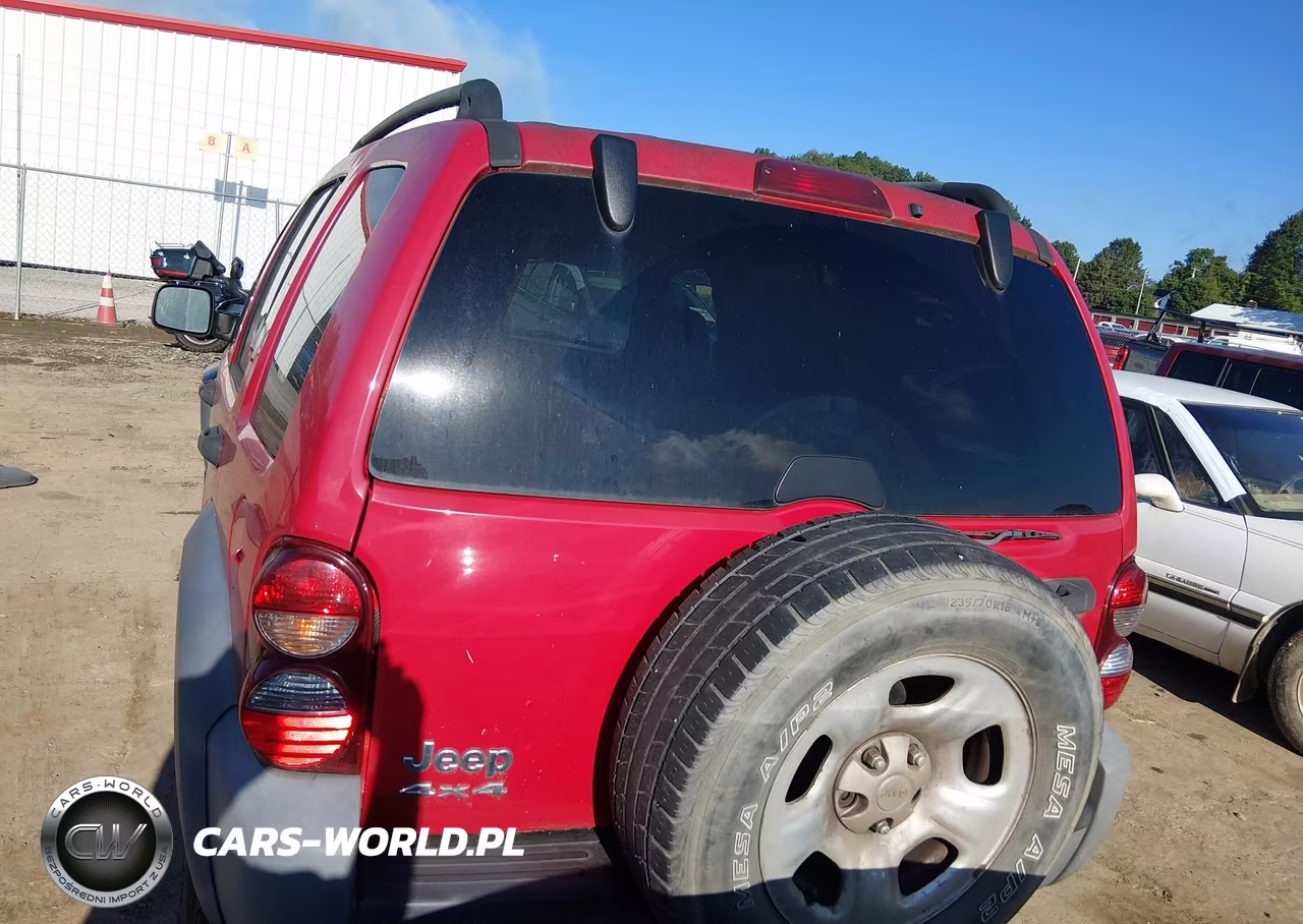 2005 Jeep Liberty Sport VIN:1J4GL48K65W502271 - 17