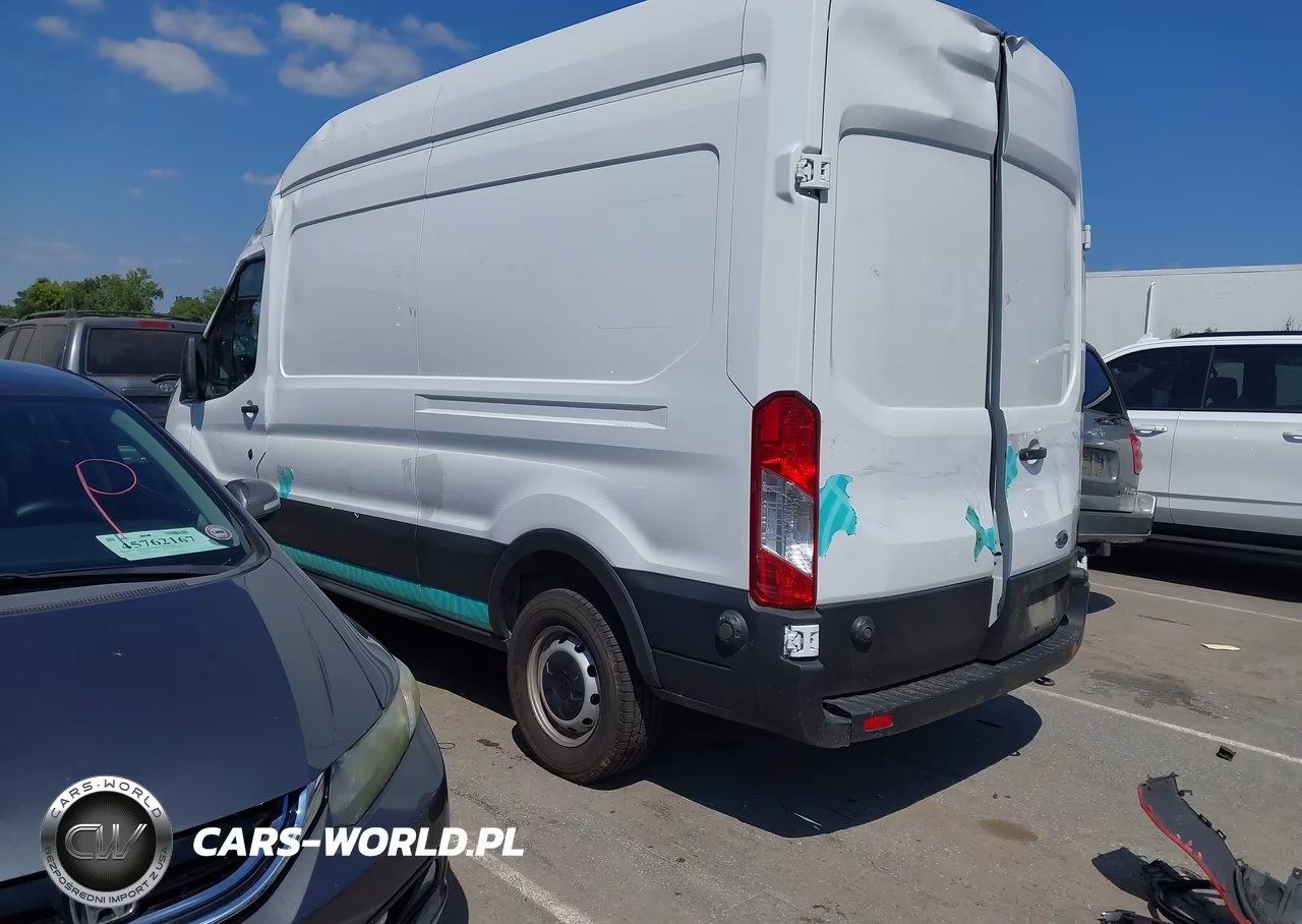2023 Ford Transit-250 VIN:1FTBR1X85PKB23193 - 3