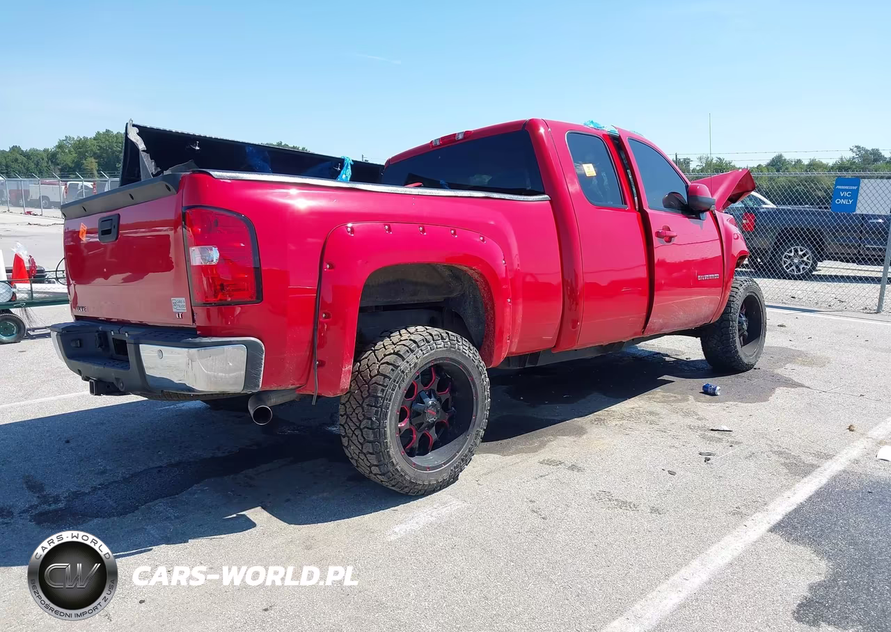 2011 Chevrolet Silverado 1500 Lt VIN:1GCRKSE33BZ255434 - 4