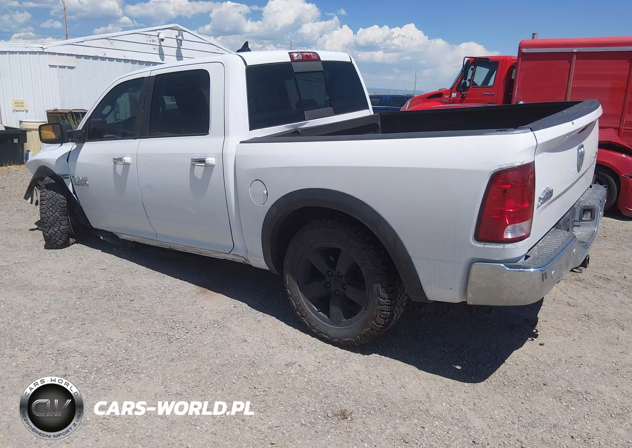 2015 Ram 1500 Big Horn VIN:1C6RR7LM0FS666316 - 3