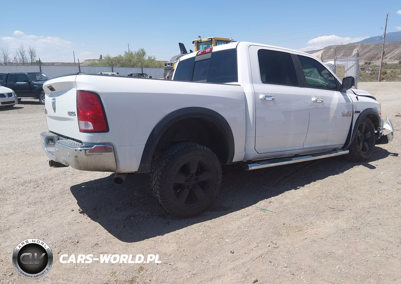 2015 Ram 1500 Big Horn VIN:1C6RR7LM0FS666316 - 4