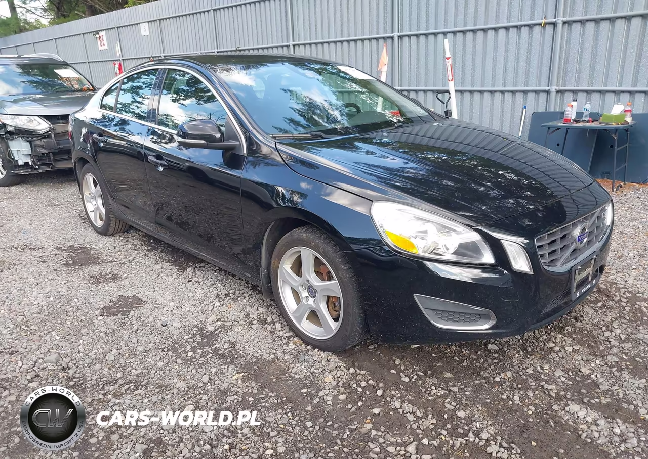 2012 Volvo S60 T5-T5 W-Moonroof