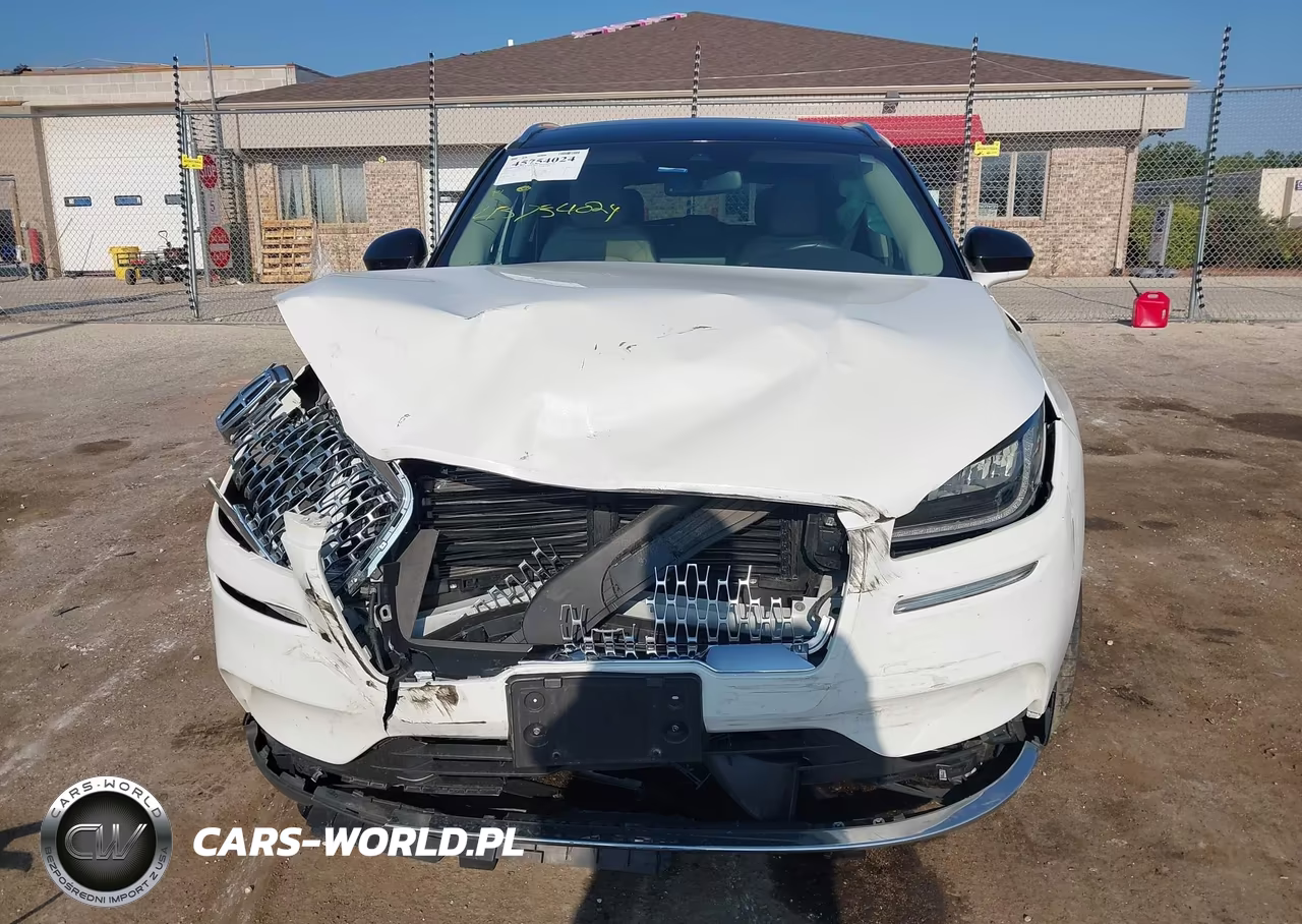 2021 Lincoln Corsair Standard VIN:5LMCJ1D99MUL13726 - 12