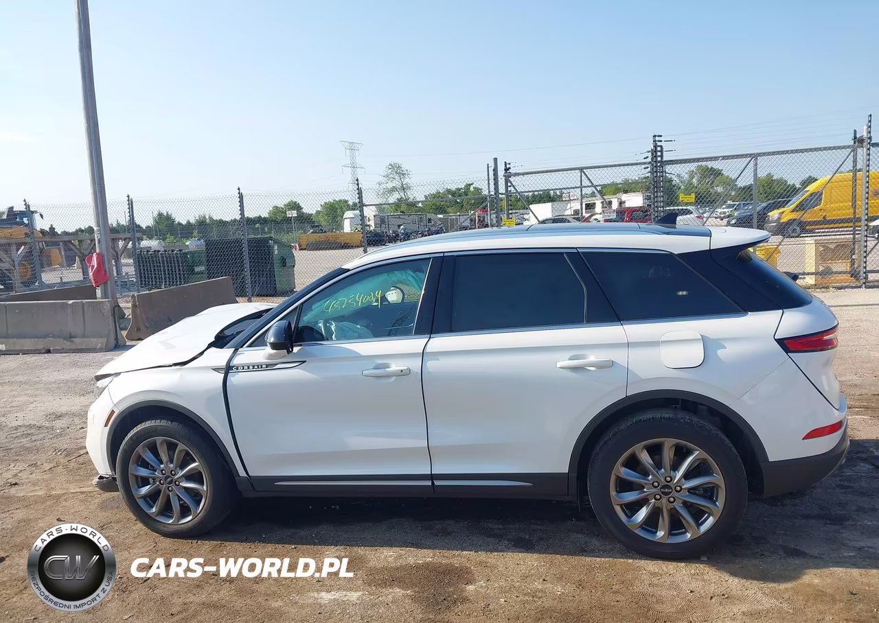 2021 Lincoln Corsair Standard VIN:5LMCJ1D99MUL13726 - 14