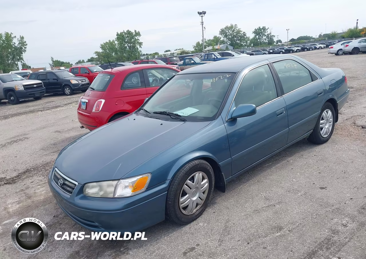 2000 Toyota Camry Le VIN:4T1BG22K1YU740672 - 2
