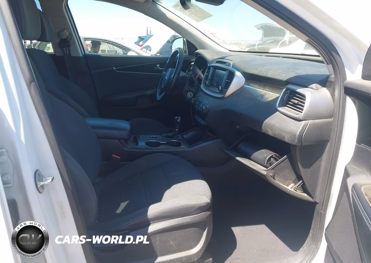 2017 Kia Sorento 3.3L Lx VIN:5XYPG4A57HG227509 - 5