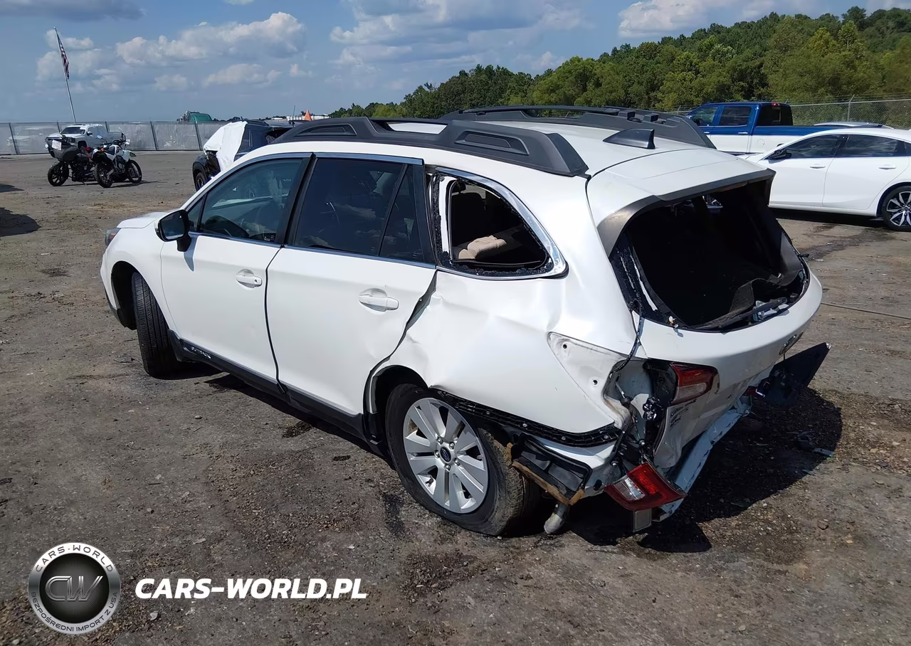 2019 Subaru Outback 2.5I Premium VIN:4S4BSAFC6K3384342 - 3