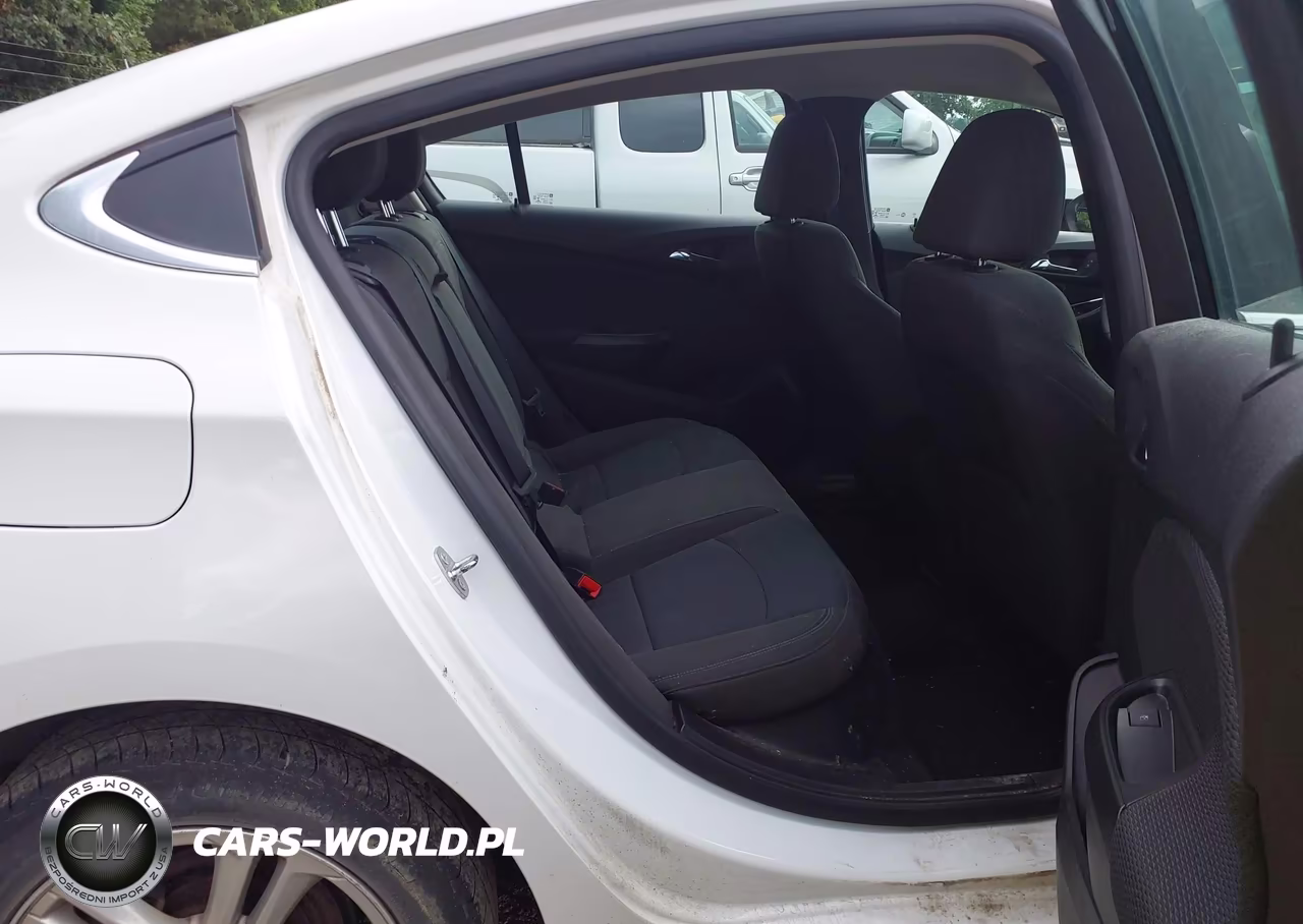 2018 Chevrolet Cruze Lt Auto VIN:1G1BE5SM5J7245028 - 8