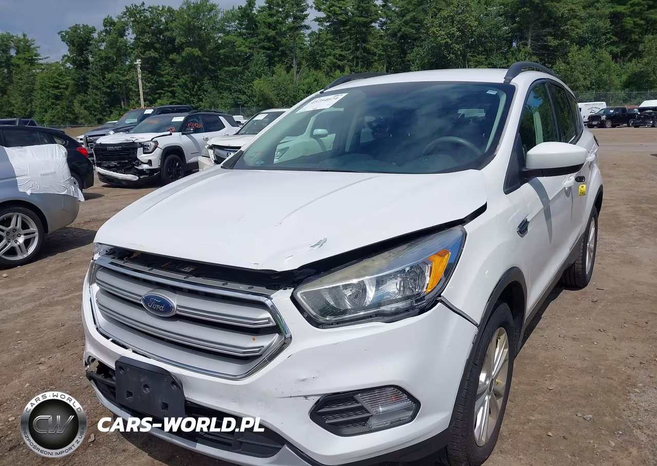2018 Ford Escape Se VIN:1FMCU9GD1JUD32890 - 18