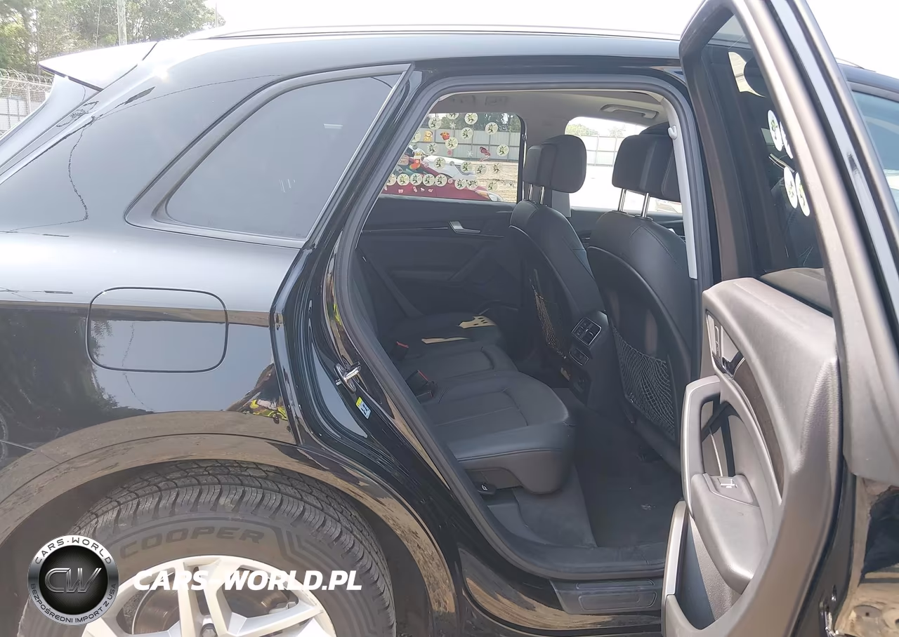 2018 Audi Q5 2.0T Premium-2.0T Tech Premium VIN:WA1ANAFY0J2213037 - 8