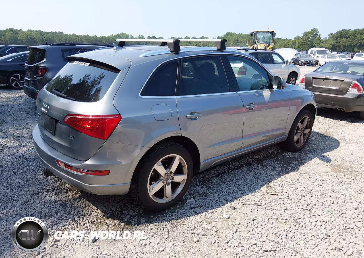 2010 Audi Q5 3.2 Premium VIN:WA1LKAFP3AA097184 - 4