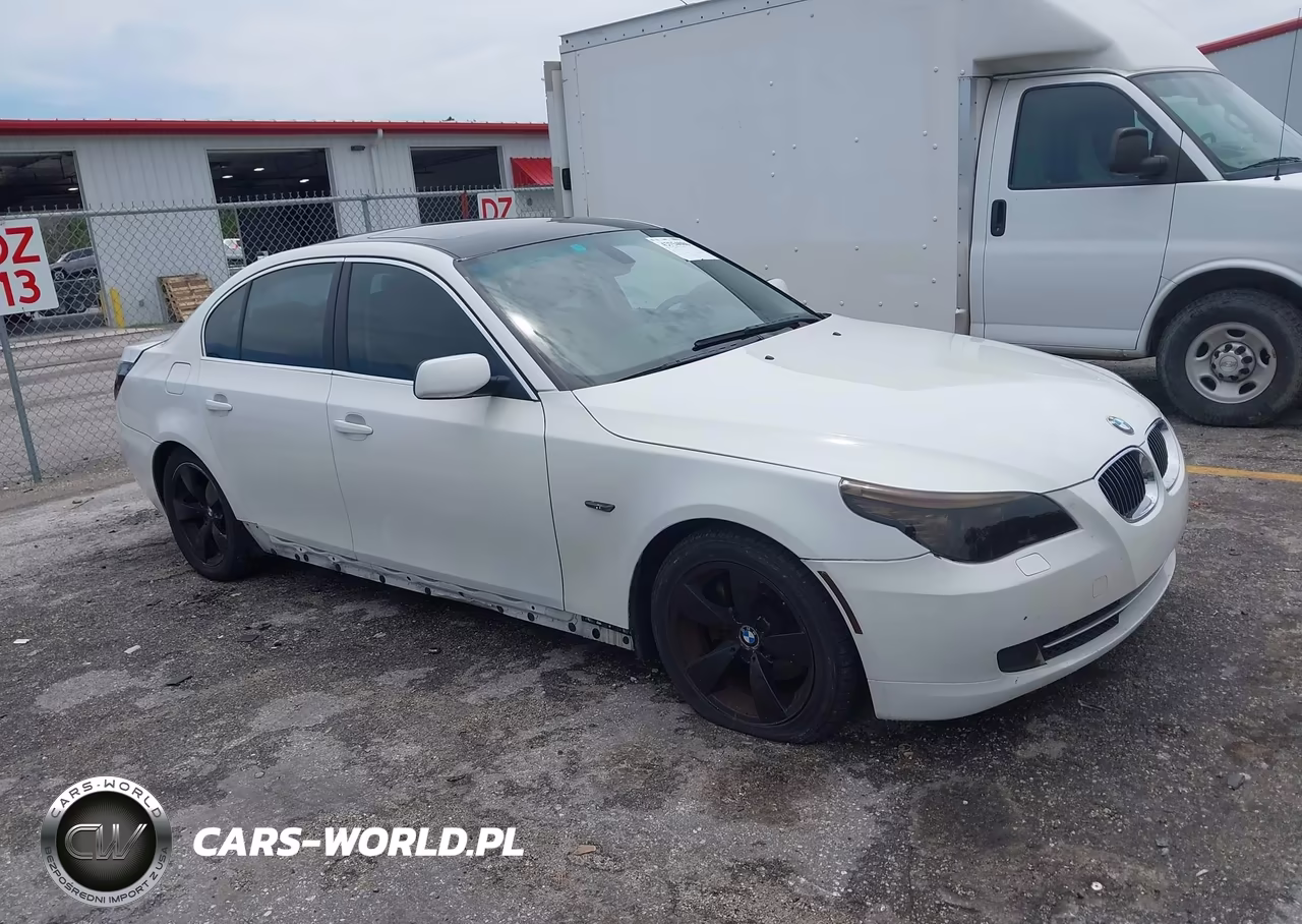 2008 BMW 528I