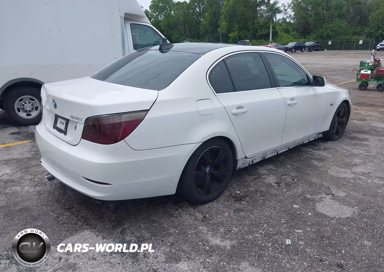 2008 BMW 528I VIN:WBANU53548CT11565 - 4