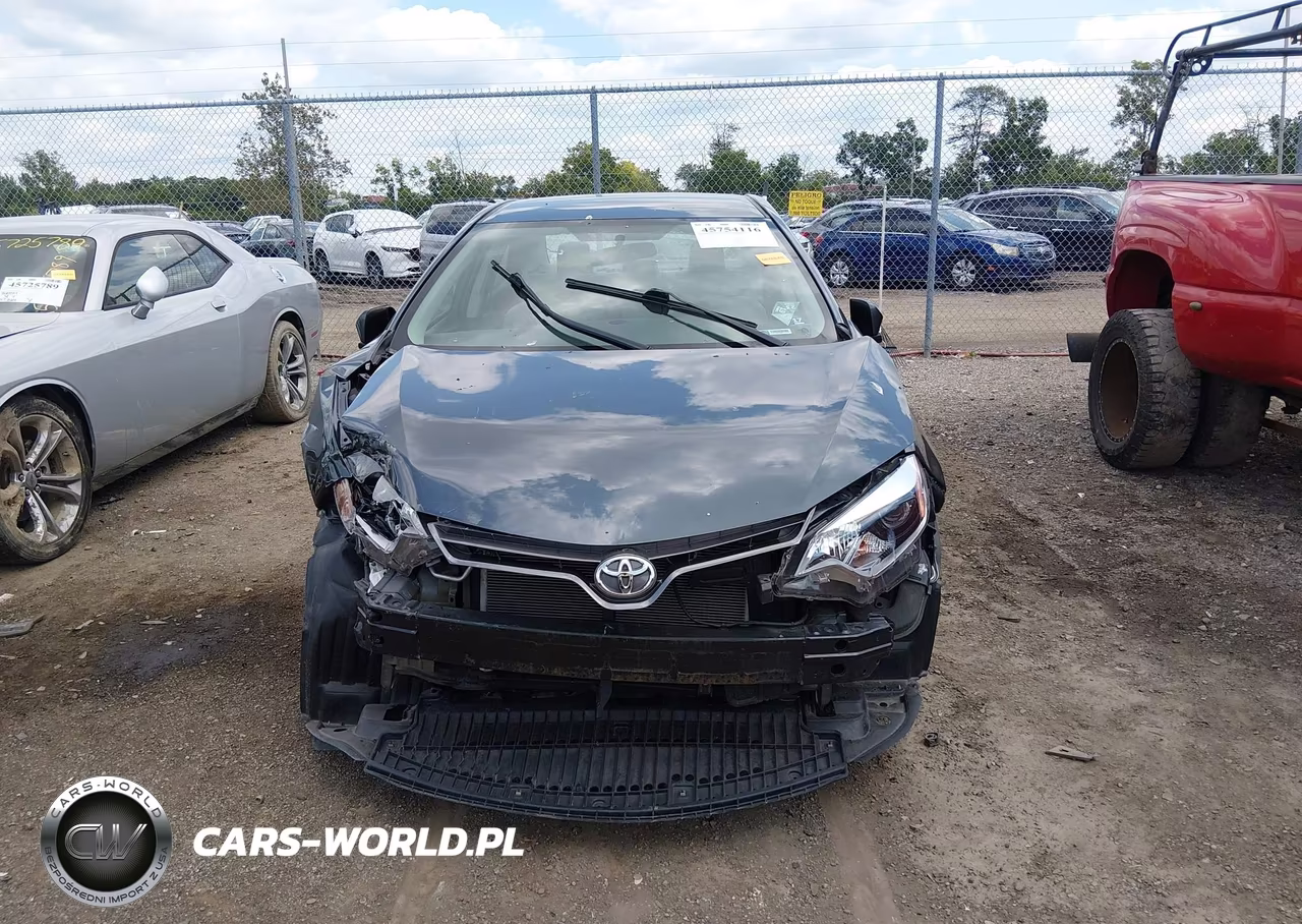2016 Toyota Corolla Le VIN:5YFBURHE6GP469742 - 13