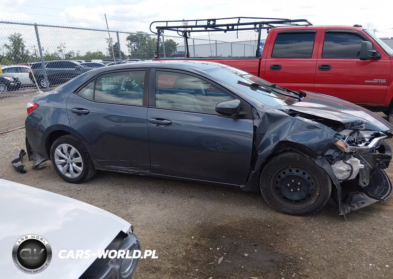 2016 Toyota Corolla Le VIN:5YFBURHE6GP469742 - 14