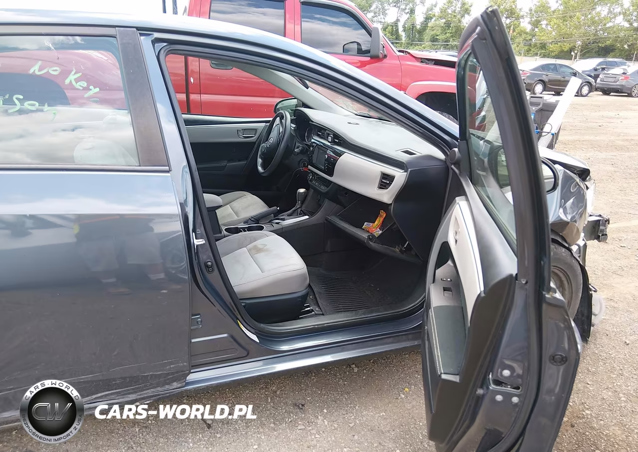 2016 Toyota Corolla Le VIN:5YFBURHE6GP469742 - 5