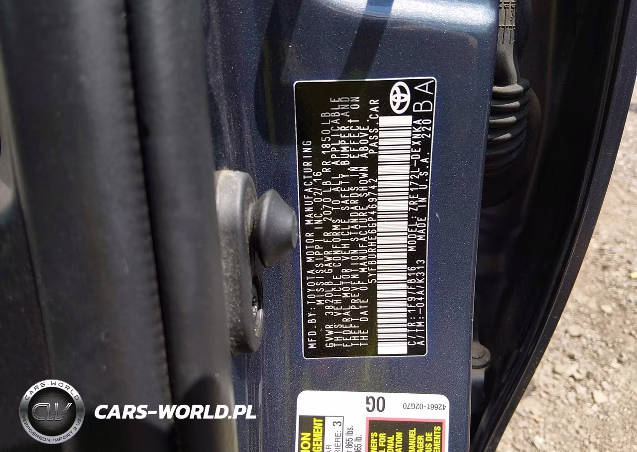 2016 Toyota Corolla Le VIN:5YFBURHE6GP469742 - 9