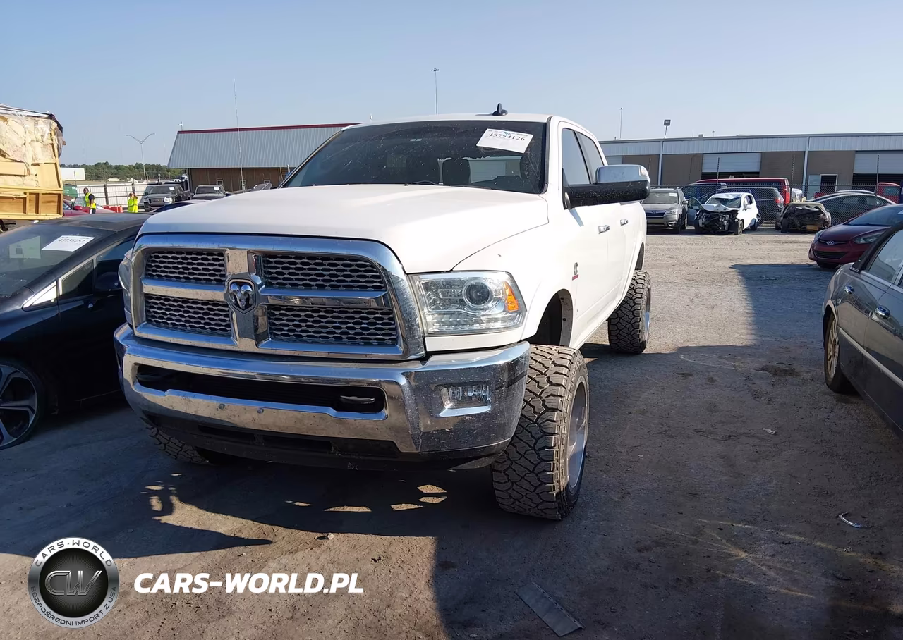 2014 Ram 2500 Laramie VIN:3C6UR5FL2EG233538 - 2