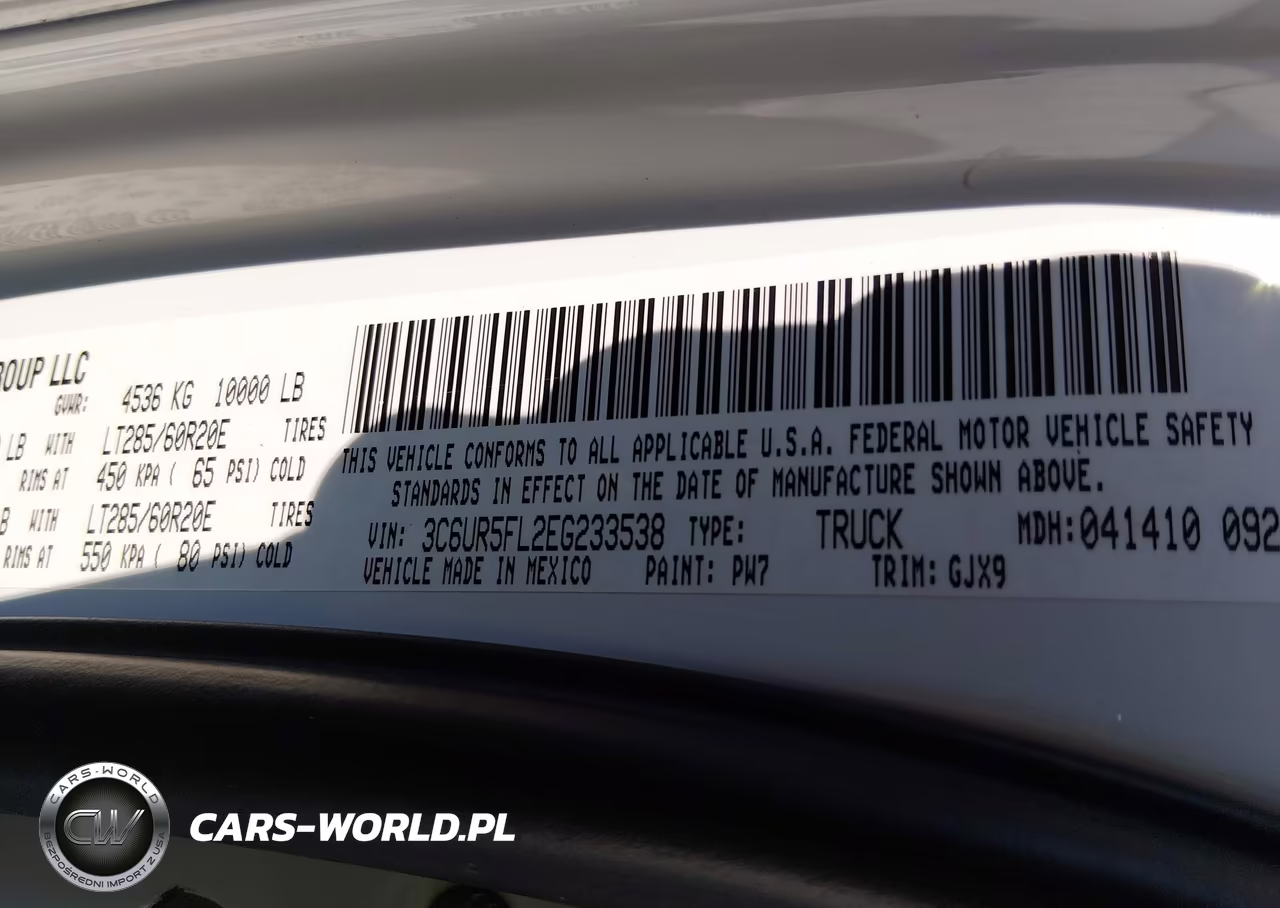 2014 Ram 2500 Laramie VIN:3C6UR5FL2EG233538 - 9