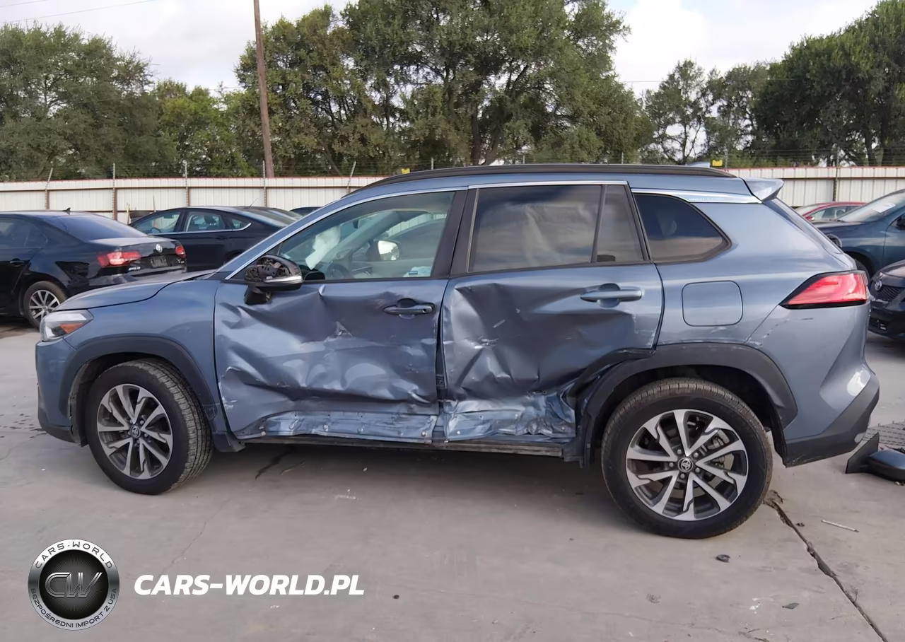 2022 Toyota Corolla Cross Xle VIN:7MUDAAAG7NV002502 - 14
