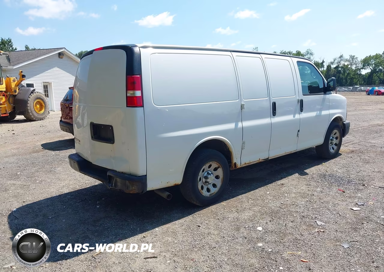 2014 Chevrolet Express 1500 Work Van VIN:1GCSGAFX3E1119600 - 4