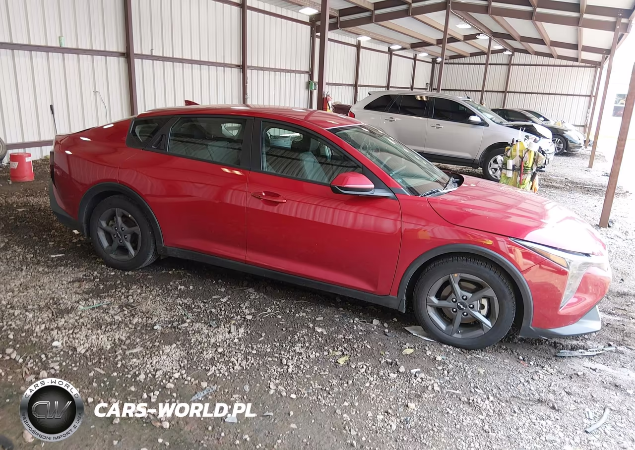 2025 Kia K4 Lxs VIN:3KPFT4DE0SE208405 - 13