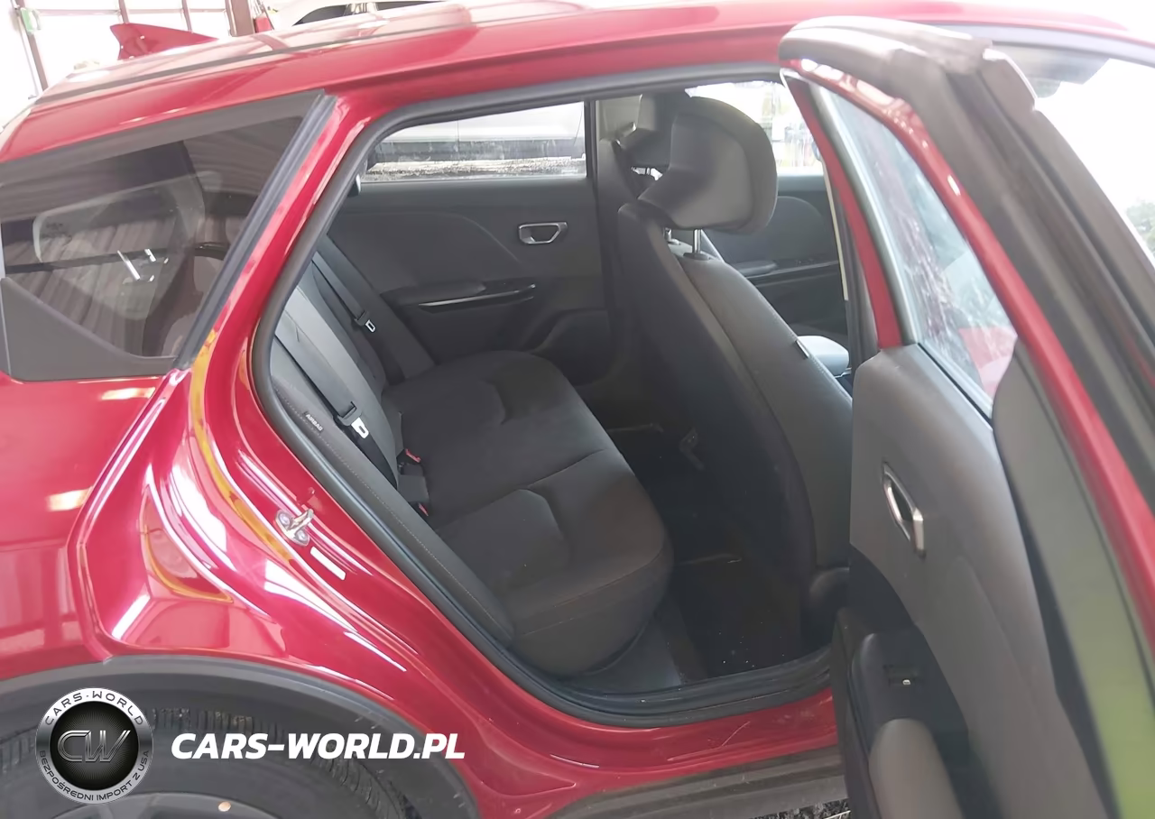 2025 Kia K4 Lxs VIN:3KPFT4DE0SE208405 - 8